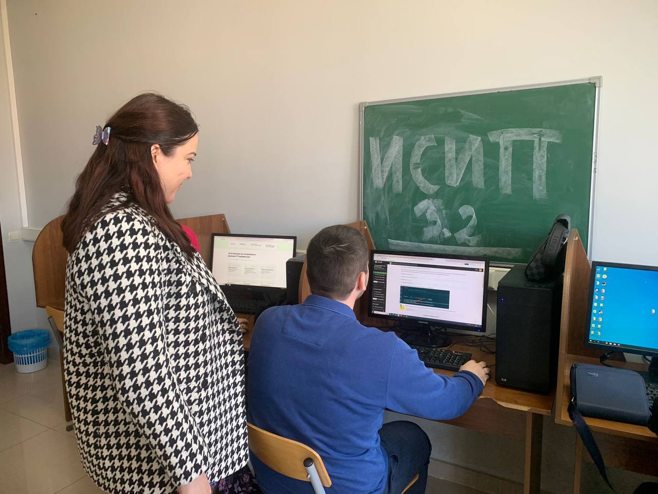 В современном мире, насыщенном технологиями и цифровыми инновациями, информационная безопасность становится в один ряд с базовыми потребностями челове...